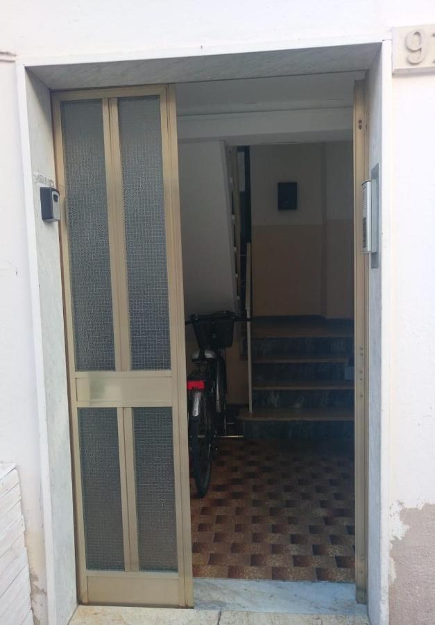 Residenza L'Orologio Hotel Bernalda Exterior foto